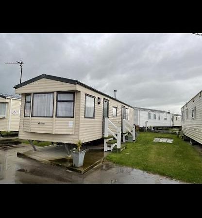 Golden Gate Hotel Kinmel Bay Buitenkant foto